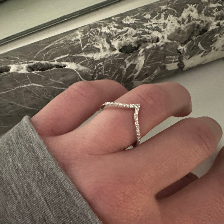Natural Diamond V Ring in 14 Karat White Gold