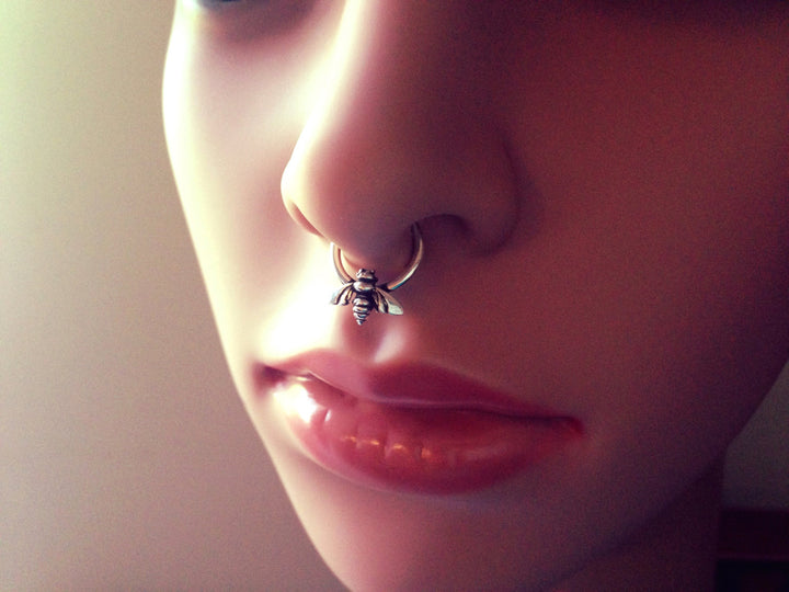 Honey Bee Septum Ring