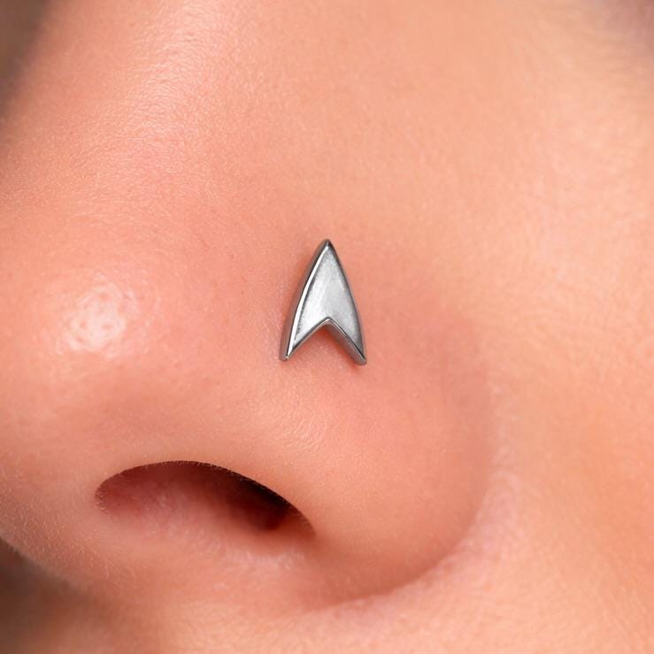 Star Trek Nose Stud ~ Nose Bone ~ Corkscrew ~ Nose Ring Stud ~ Nostril Piercing ~ Trekkie Nose Screw ~ Nickel Free Sterling Silver