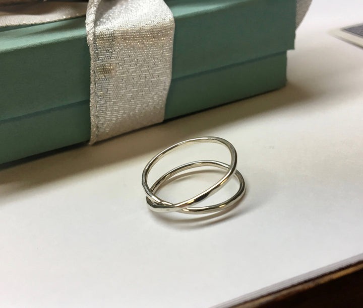 Infinity Cross Over Double Hammered Ring