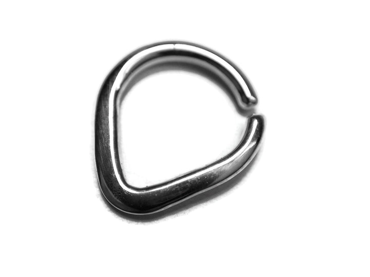 Reversible Hammered Chevron Septum Ring