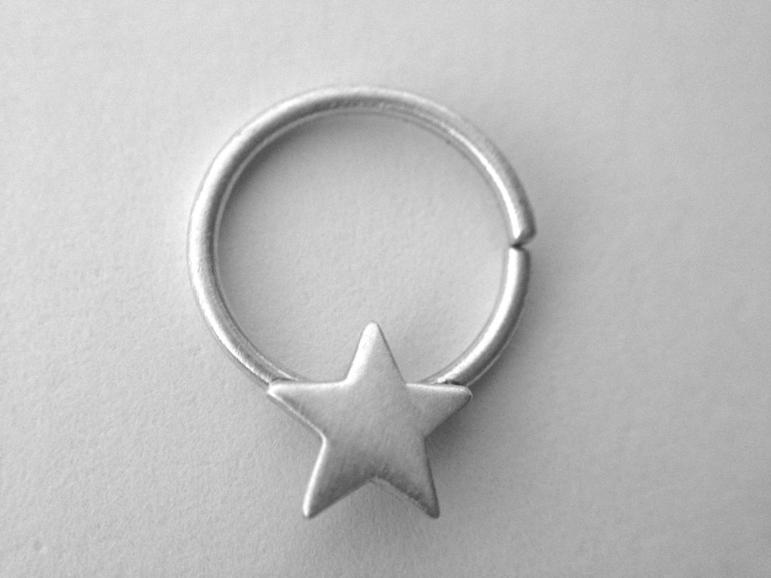 Silver Star Septum Ring